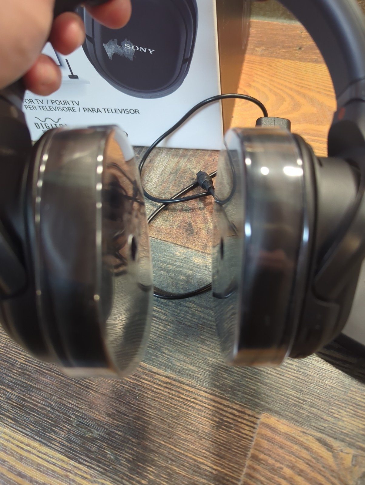 Sony WH-L600 Digital Surround Wireless Headphones Black Great Condition
