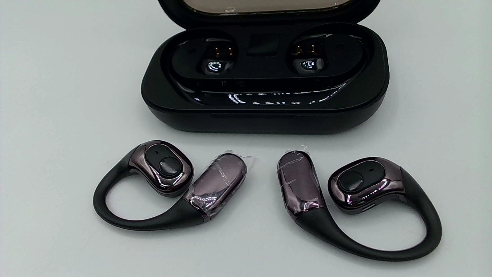 SYMTECH Black L8 Pro Wireless Earbuds Bluetooth 5.4 IPX7 Touch Control Case