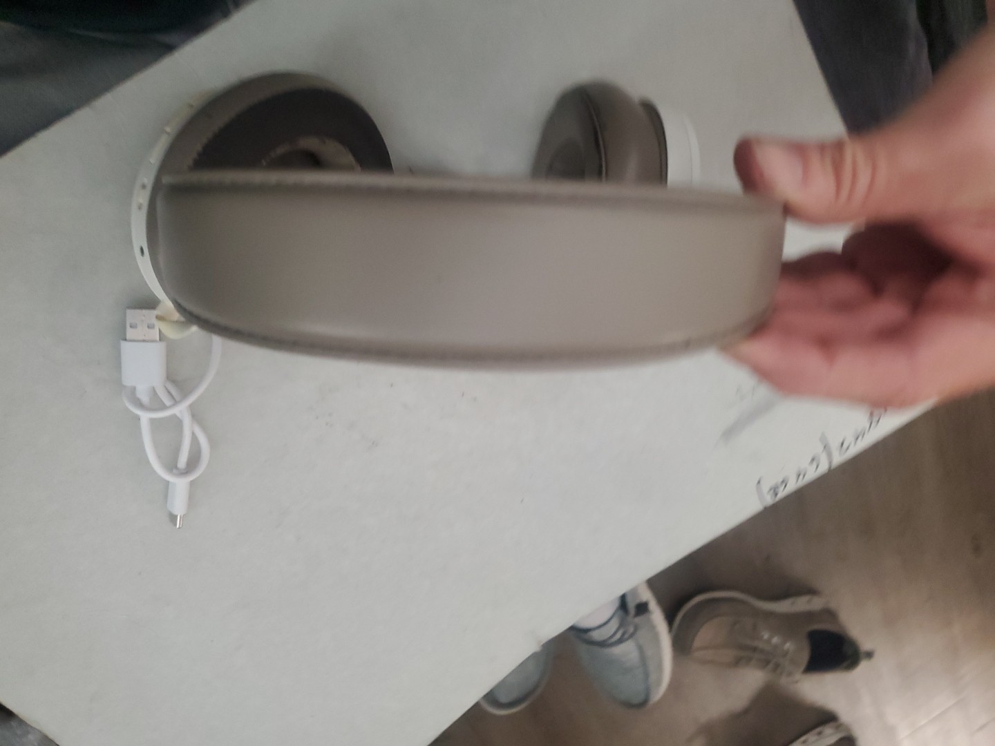Sennheiser momentum 3 wireless headphones Tested Working