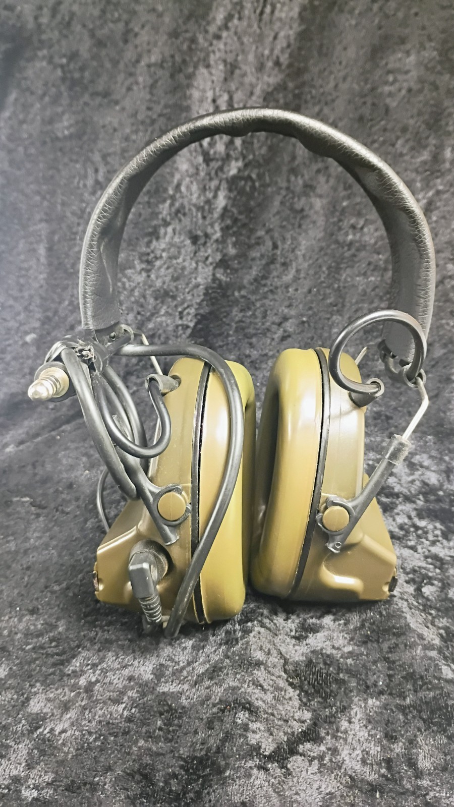 Tactical ComTac Style Headset (Coyote Brown) – AA Battery – AS-IS / For parts