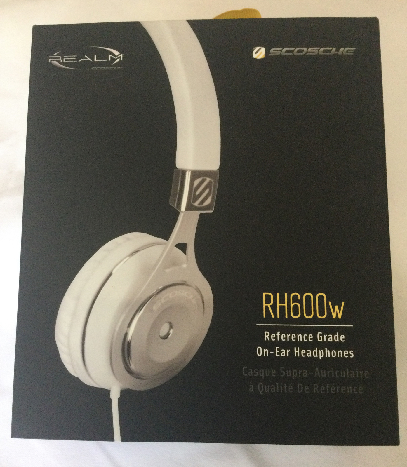 REALM SCOSCHE RH600bk REFERENCE GRADE ON EAR HEADPHONES NIB