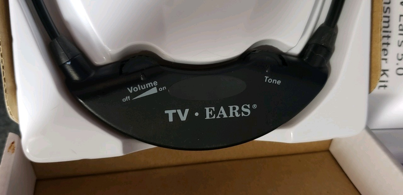 TV Ears 5.0 Analog Wireless Voice Clarifying Headset System (11641) Transmitter
