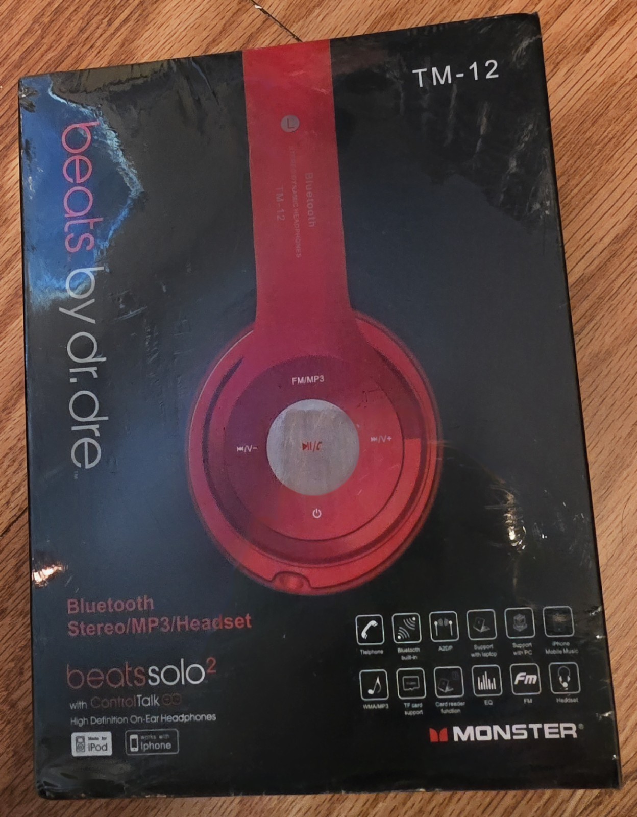 Beats by Dr. Dre Solo2 Wireless On-Ear Headphones (Red) NEW In Sealed Box