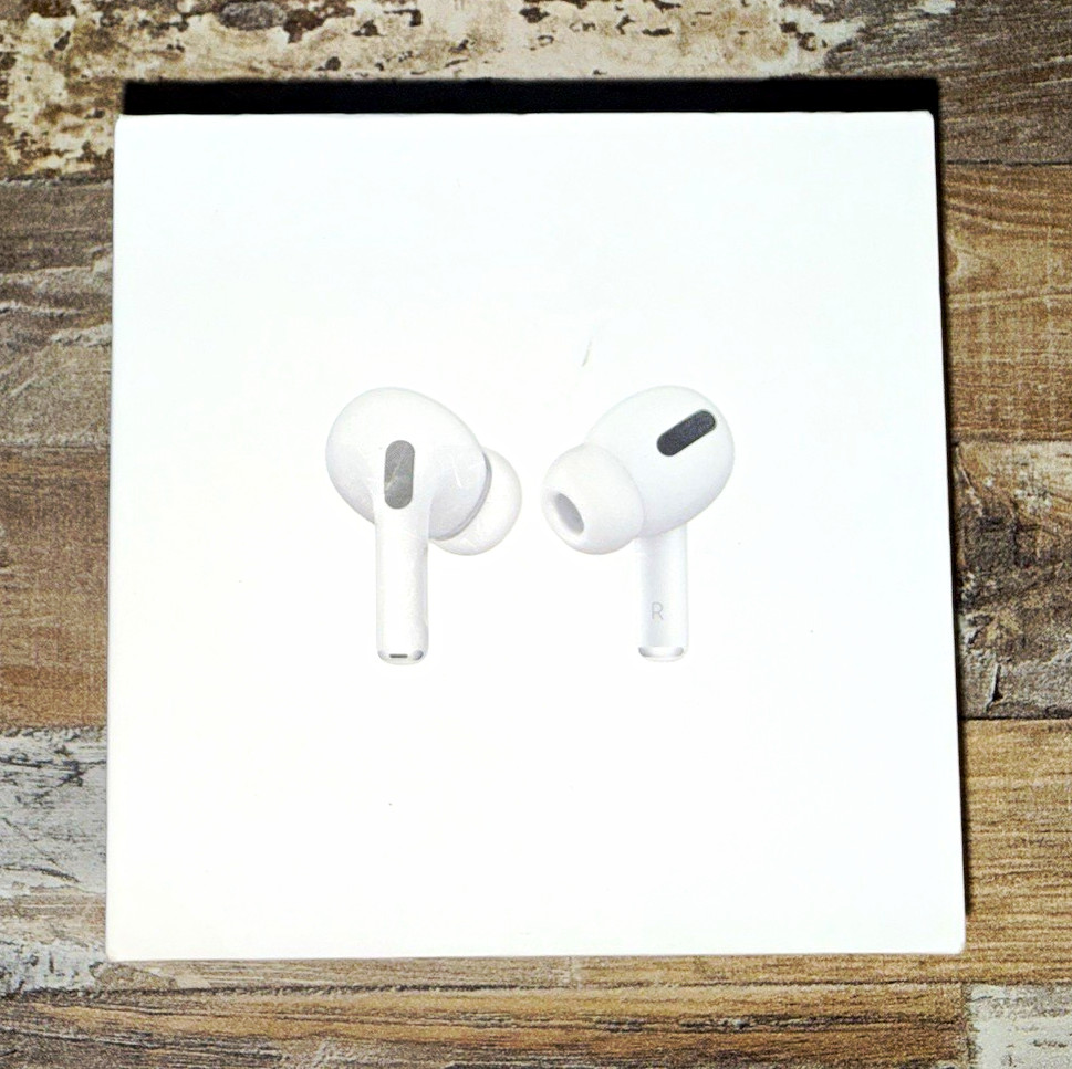 Apple AirPods Pro Wireless Earbuds White w/ Wireless Charging Case ANC MWP22AM/A