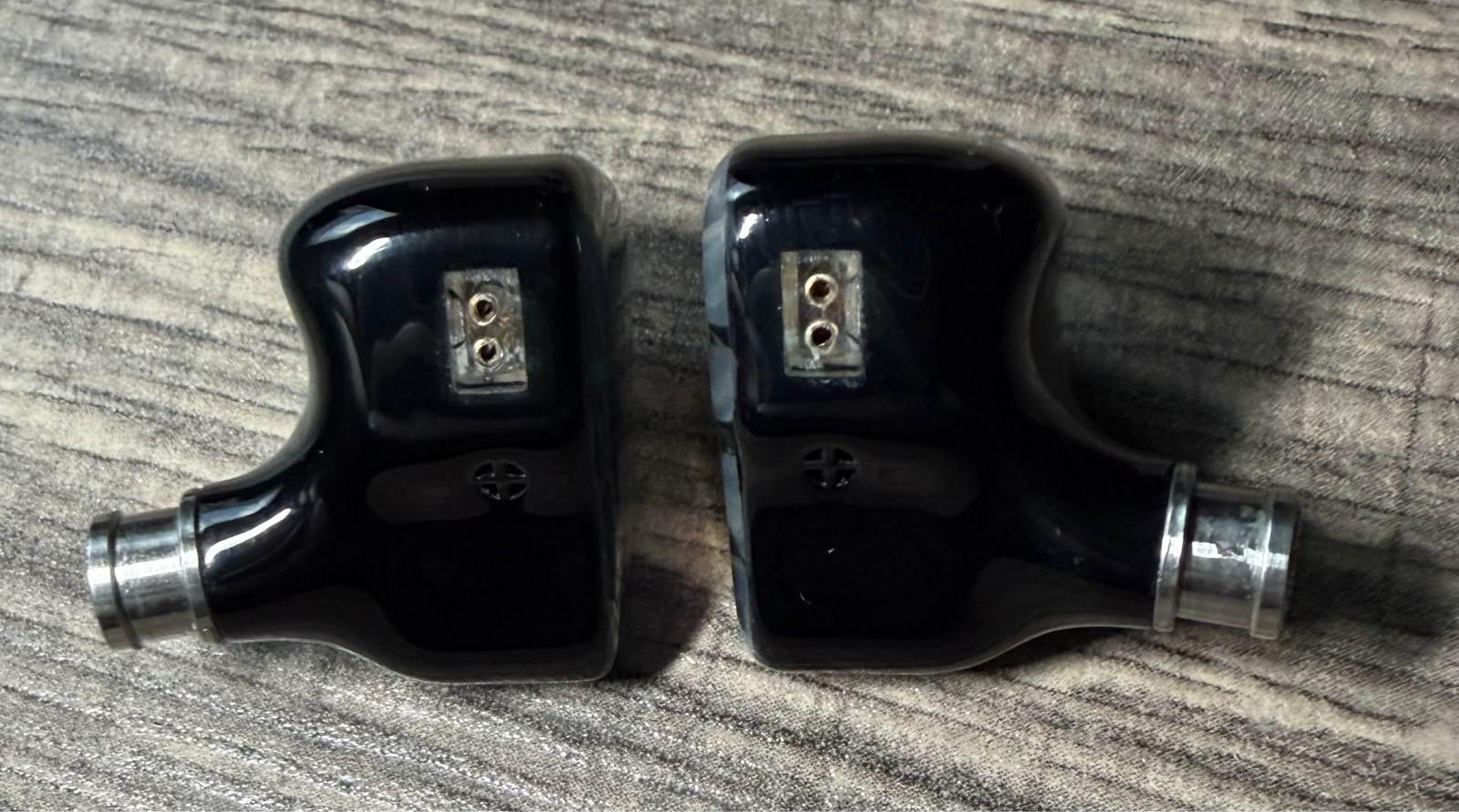 Juzear x Z Reviews Defiant 1 DD/3 BA IEM. 3.5/4.4 mm USB-C jacks! FREE SHIPPING!