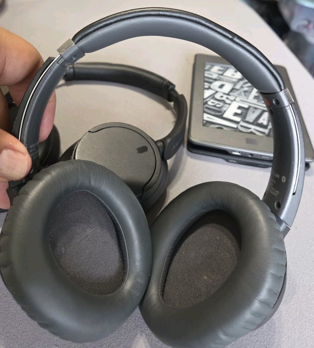 SONY WH-CH700N Wireless Noise Canceling Over-ear Headphones (Gray) – TESTED