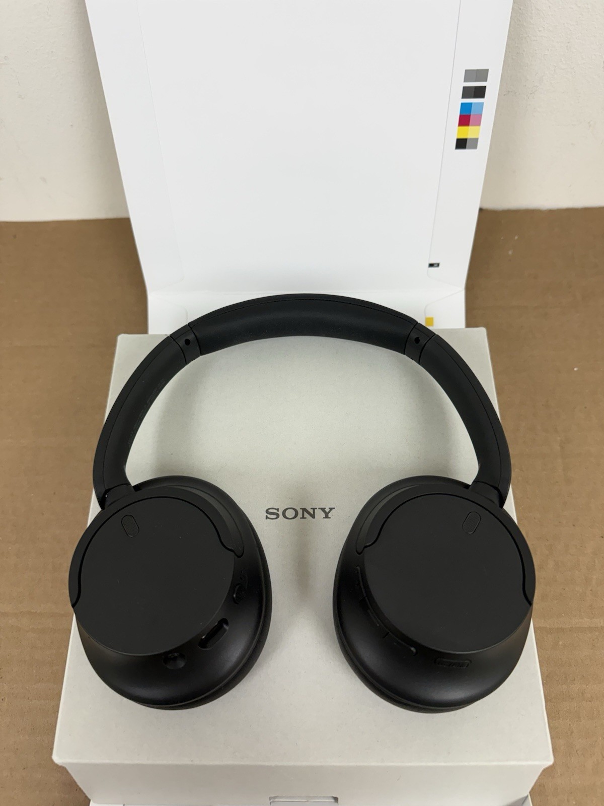 Sony WH-CH720N Black Bluetooth Wireless Over-Ear Noise-Canceling Headphones NOB