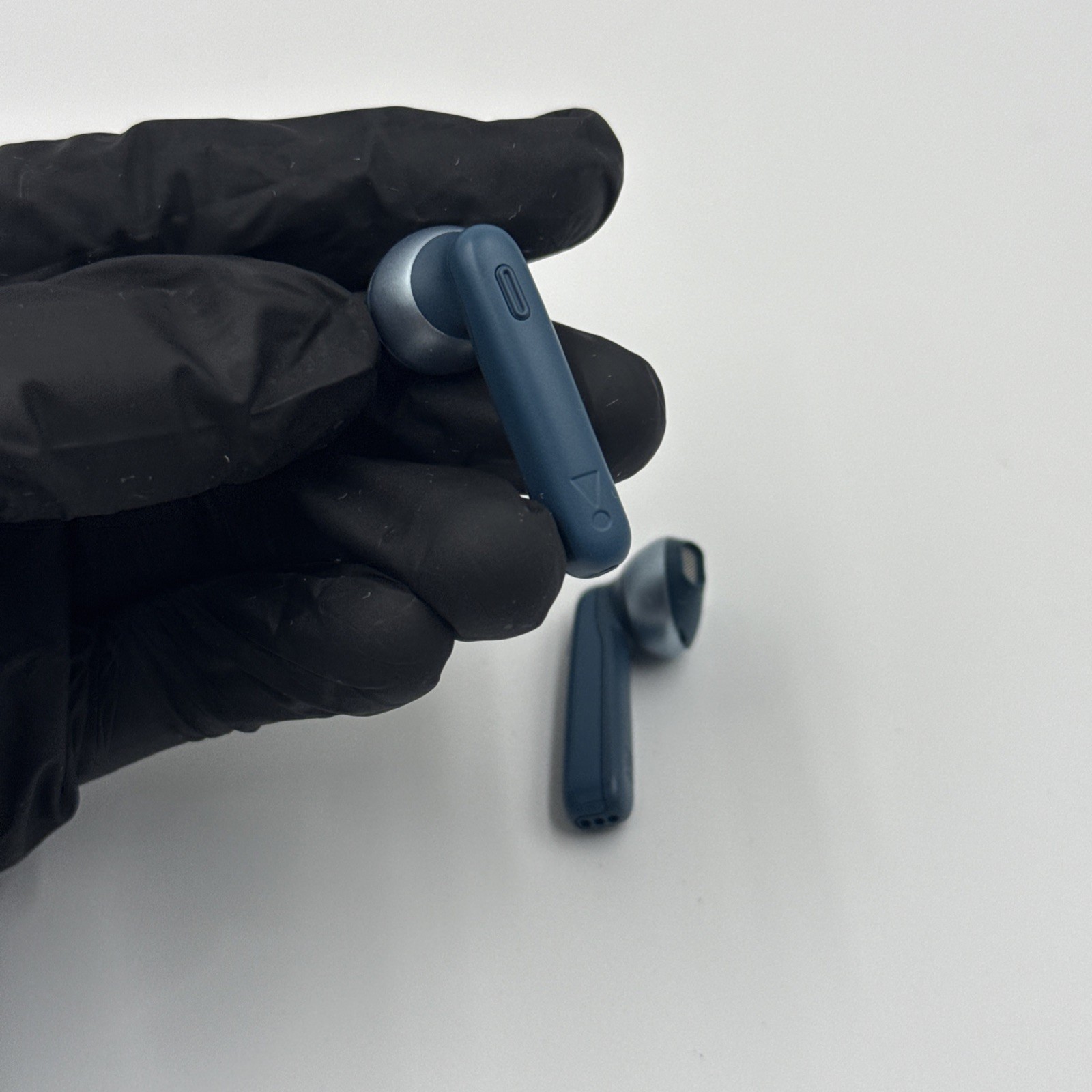 JBL Tune 225TWS True Wireless Bluetooth Earbud Headphones – Blue