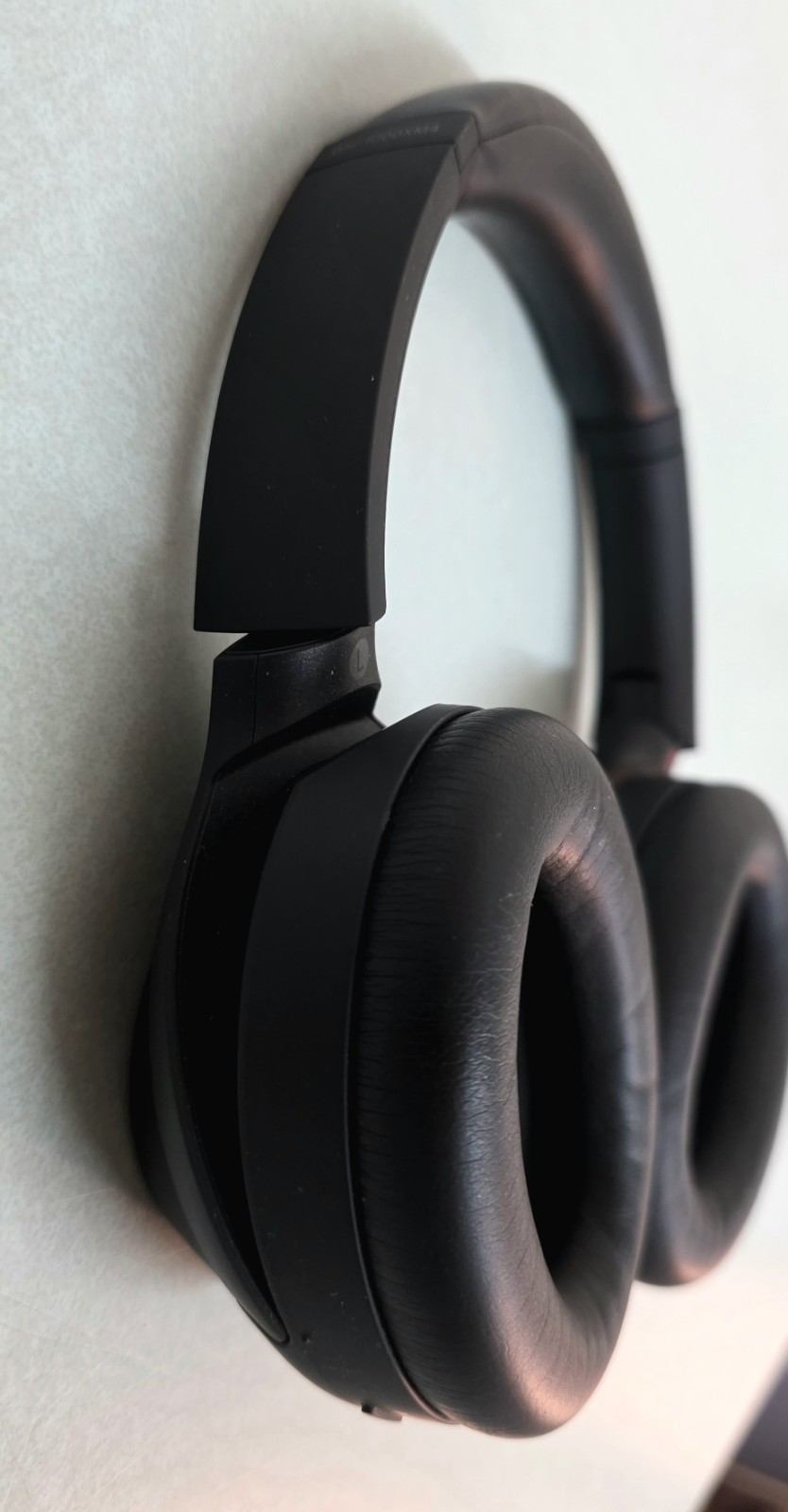 Sony WH-1000XM4 Wireless Bluetooth Headphones Black