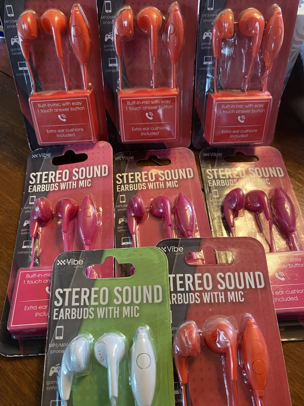 VIBE Earbuds with Microphone, Lot of 8! Pink, Red, White 3.5 Mm Plug Stereo Spun