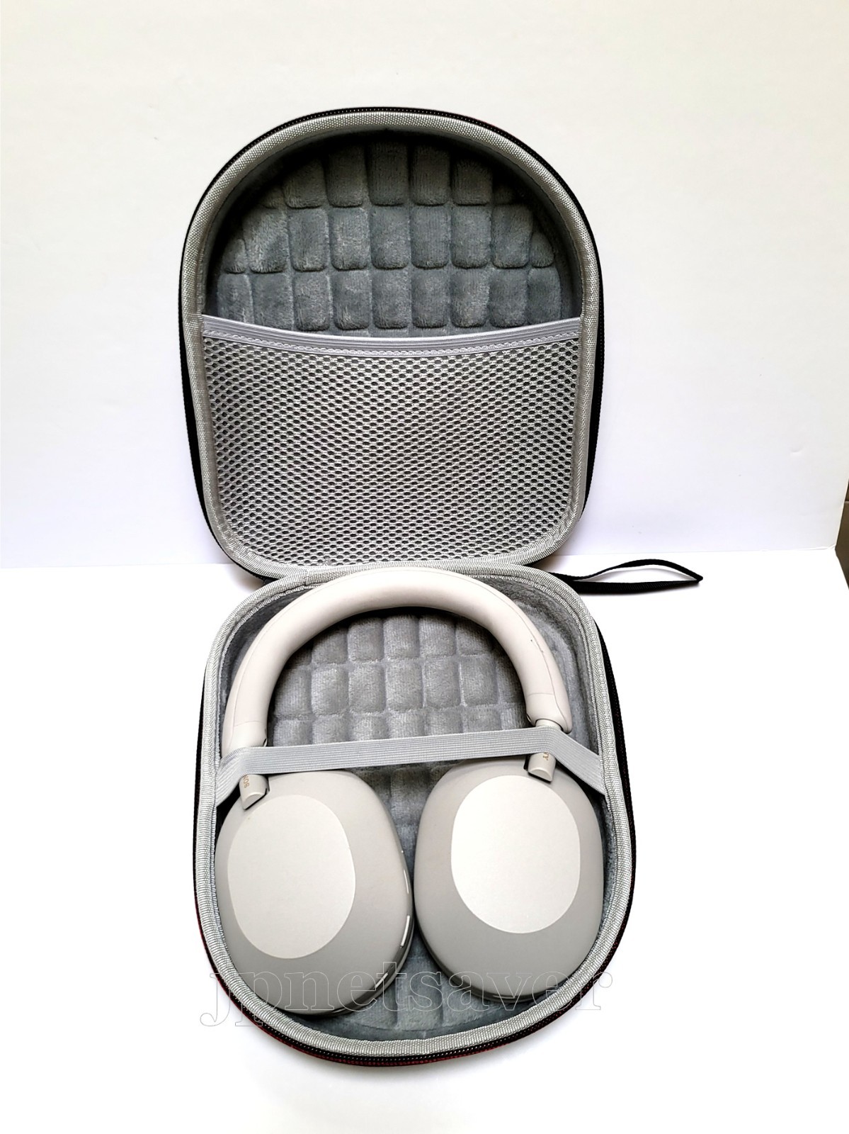 TRAVEL CASE For Sony WH-1000XM5 Headphones. Hard Shell, Well Fitted, Protective