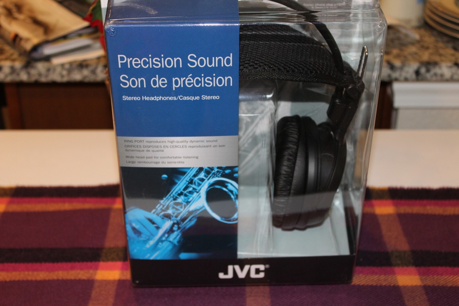 JVC High-Grade Full-Size Headphones – 50mm Neodymium Drier – Black