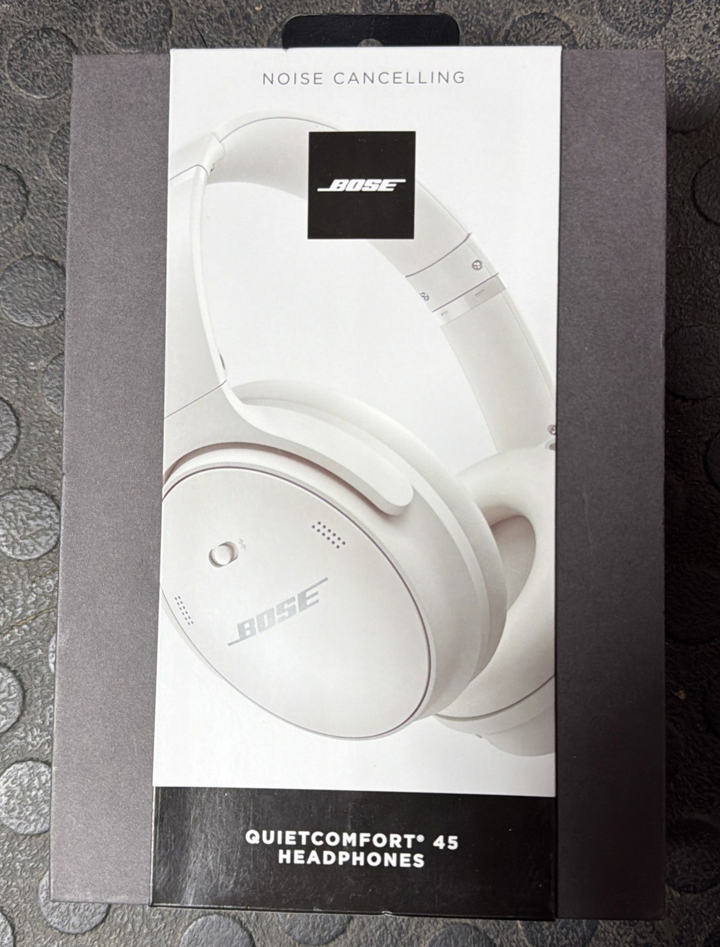 Bose QuietComfort 45 Noise Canceling Bluetooth Headphones – White Smoke – SEALED