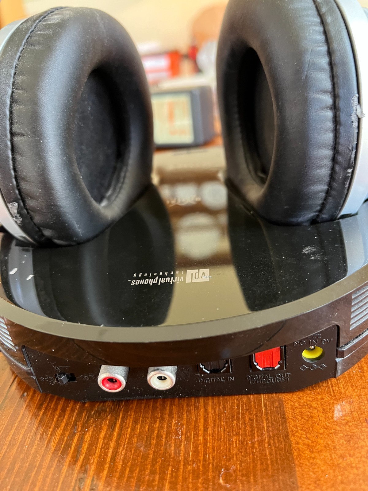 Sony MDR-DS6000 Digital Surround Headphone Digital Optical Dolby Surround Sound