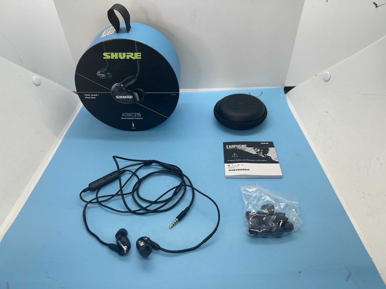 Shure AONIC 215 Gen 2 True Wireless In-Ear Headphones -Black.