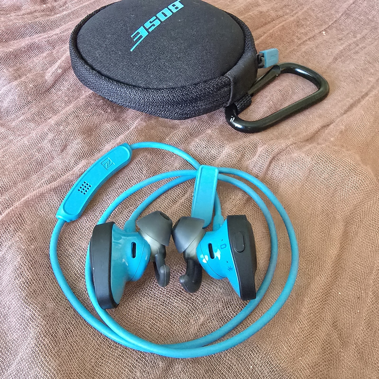Bose SoundSport Wireless Bluetooth Earbuds Sport Headphones w/ Case Tested. Aqua