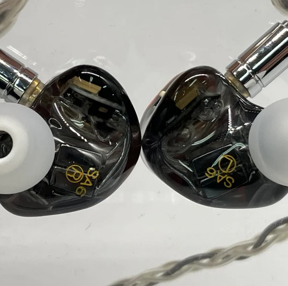 DUNU Studio SA6 In-Ear Monitors Headphones IEMs Tested Working Used Japan