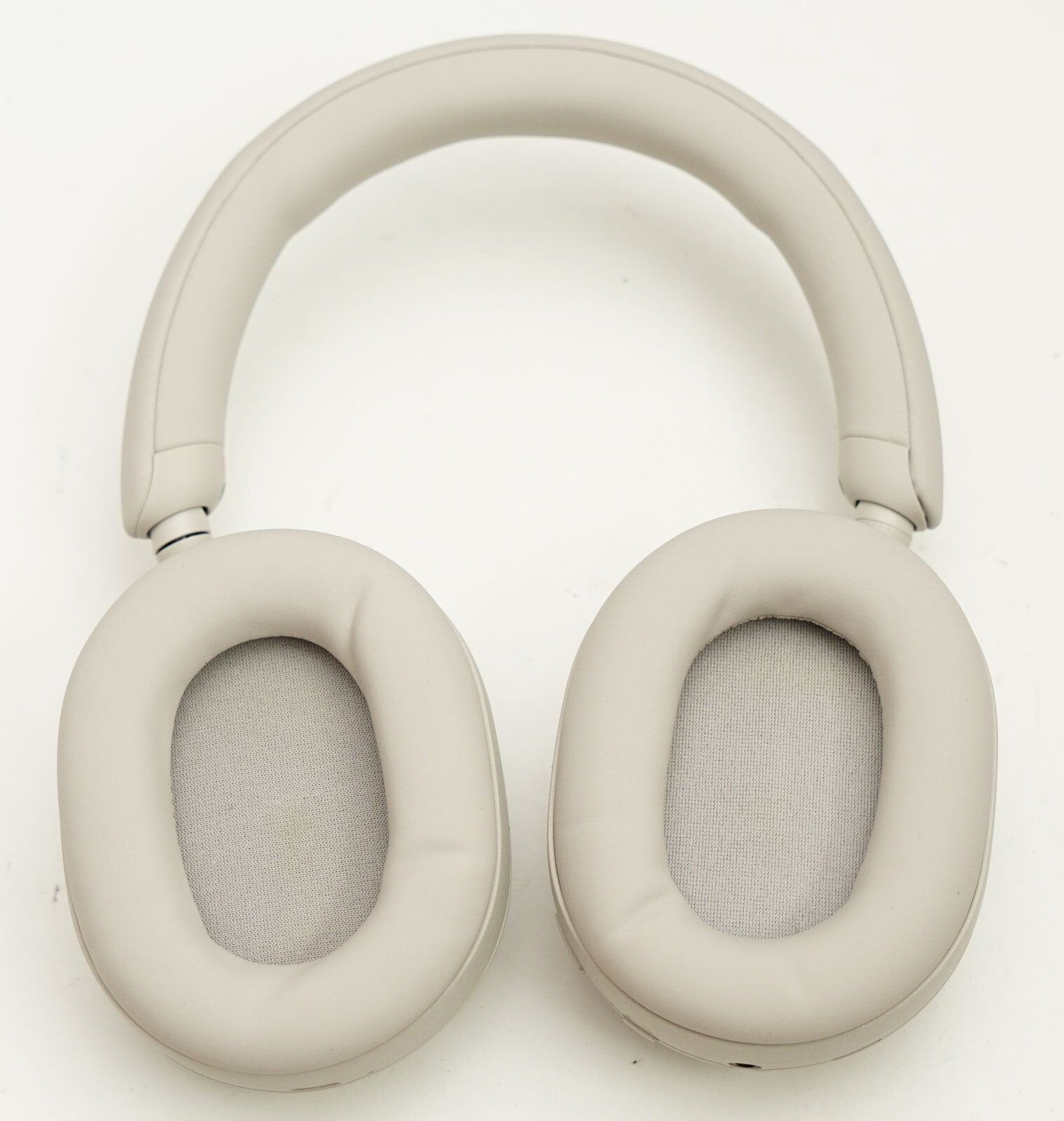 Sony WH-1000XM5/S Wireless Noise Canceling Bluetooth Headphones Beige