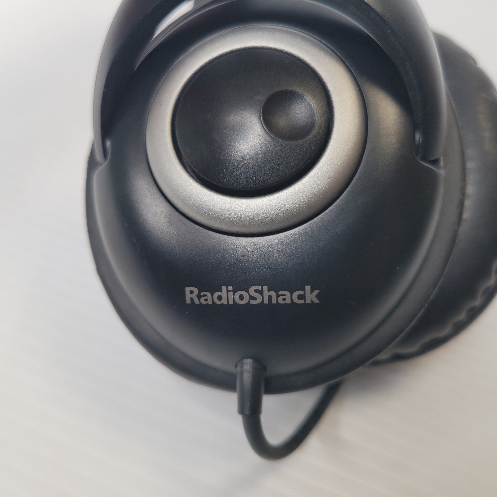 RadioShack Headphones Mens Black Wired Over Ear Coiled Cord Vintage