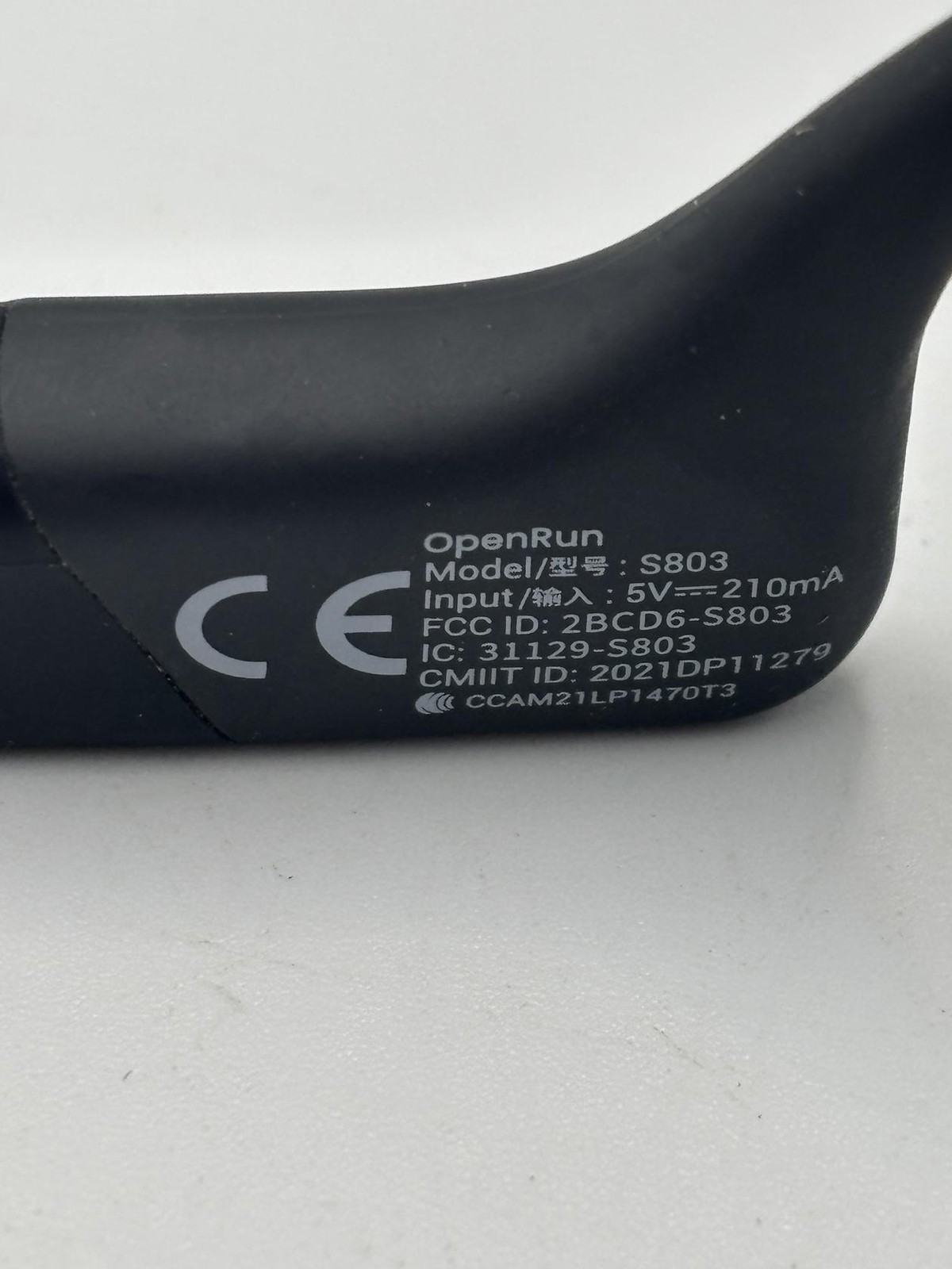 SHOKZ OpenRun Bluetooth Bone Conduction Running Headphones(read)