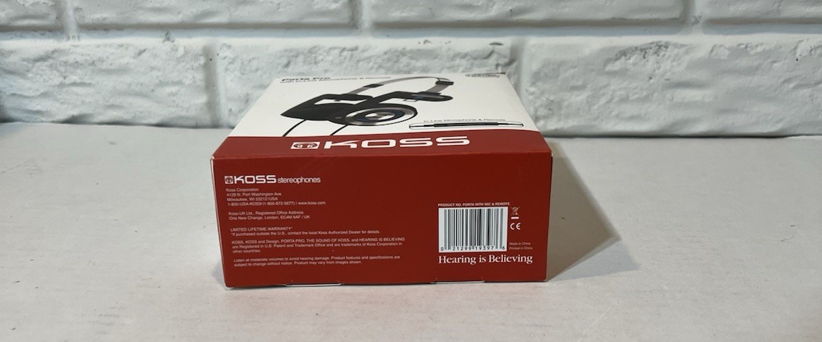 Koss Porta Pro On Ear Stereophones, Headphones with Case, Black Silver
