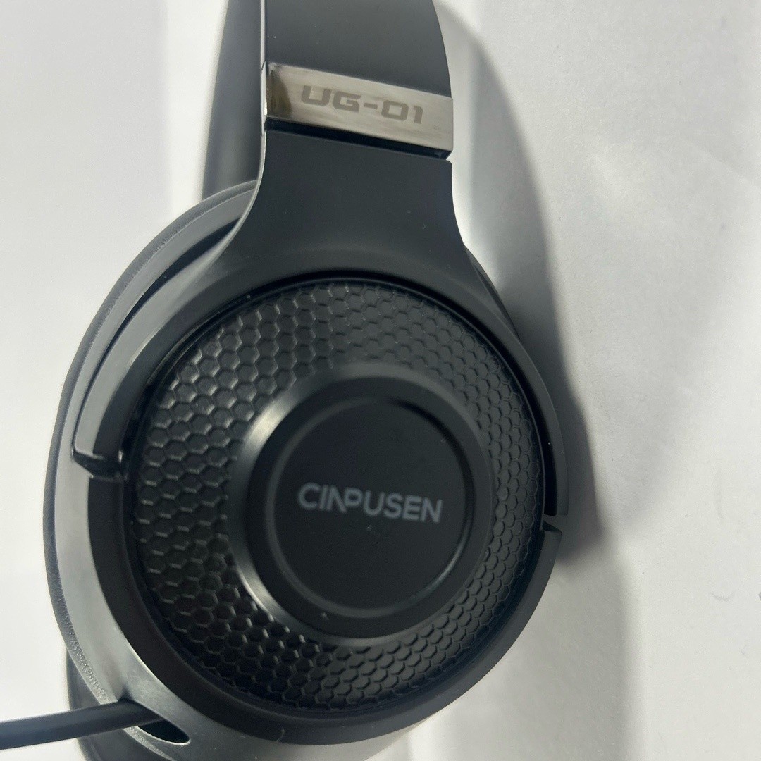 Untested CINPUSEN Gaming Headset Black Over Ear Retractable Mic Immersive Sound