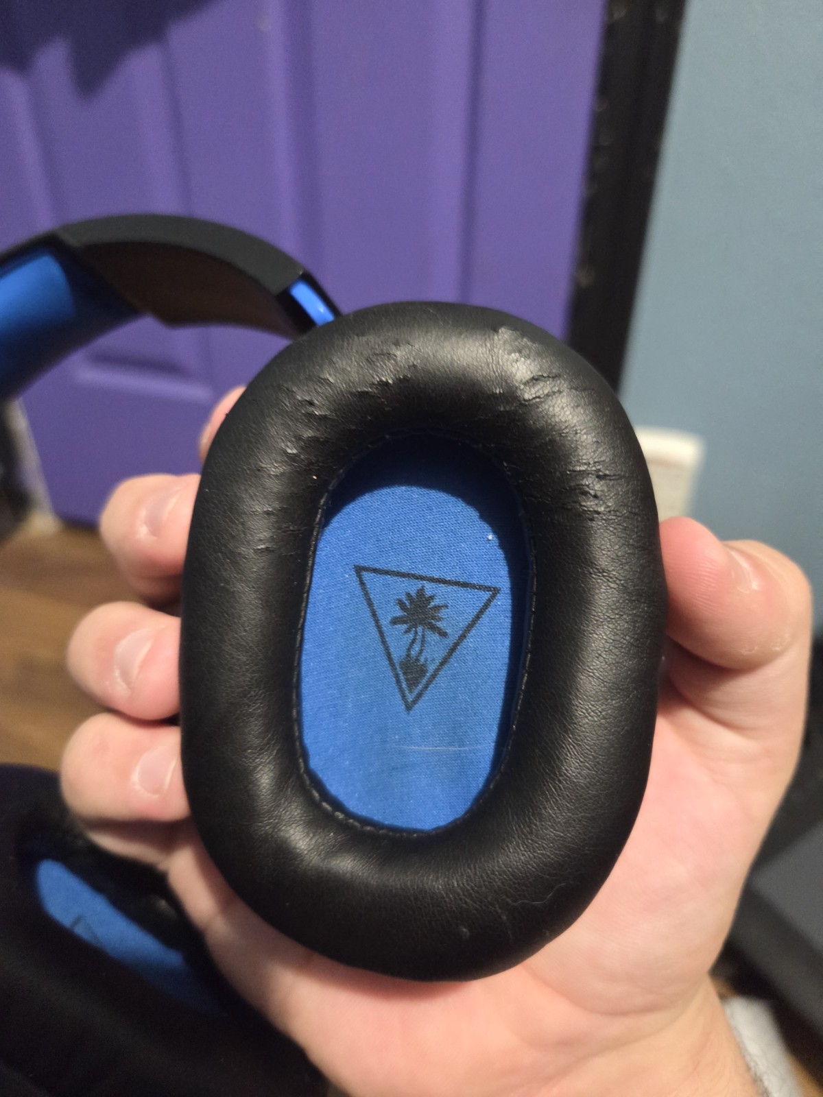 Turtle Beach 50p Black/Blue Wired On-Ear Headphones 3.5mm Adjustable
