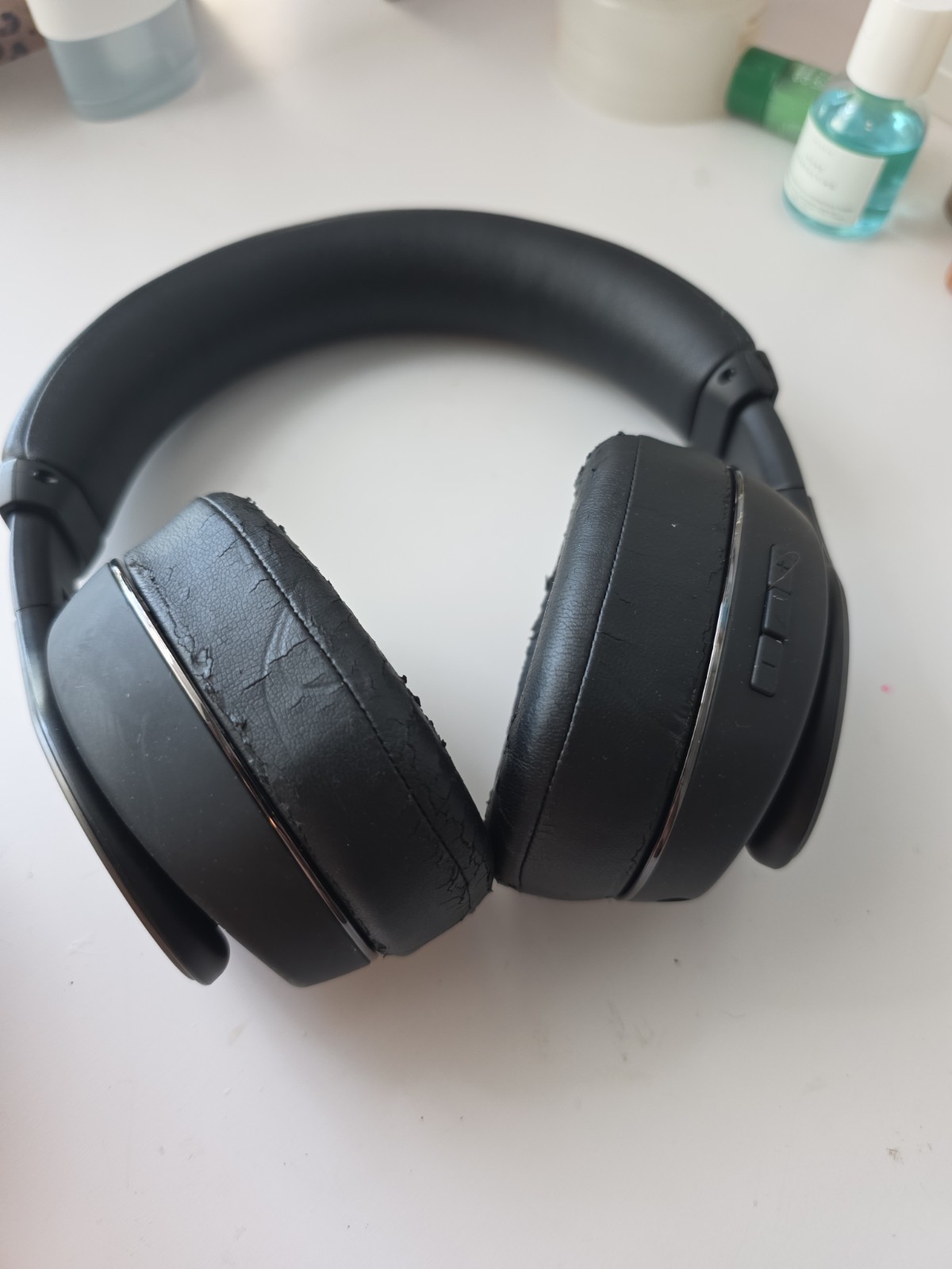 Klipsch Over-Ear Headband Headphones Black Double Earpieces with Carrying Case
