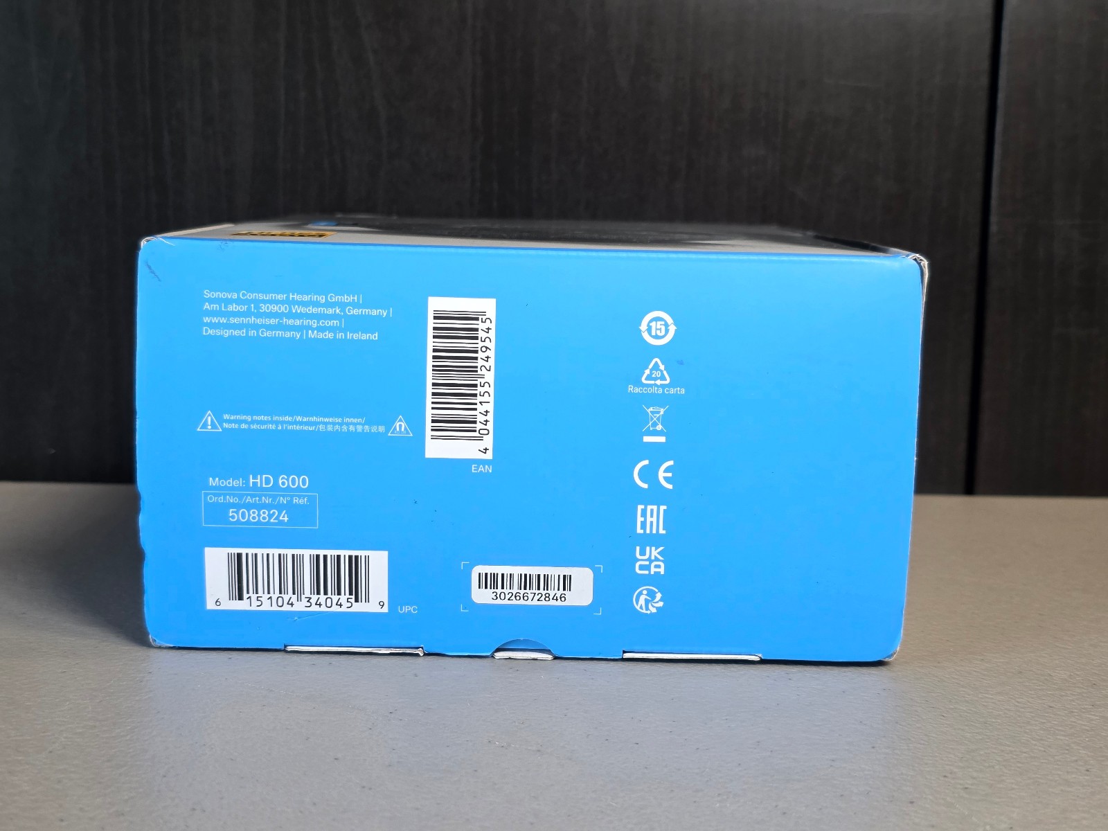 Sennheiser HD 600 Hi-Res Wired Headphones -Over Ear, Open Back, 1/4″ & 3.5mm