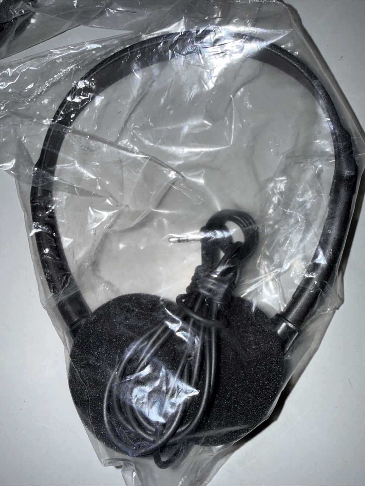 Lot Of 11 Early Bird Supply Wired Stereo Headphones 3.5mm Audio Jack Black