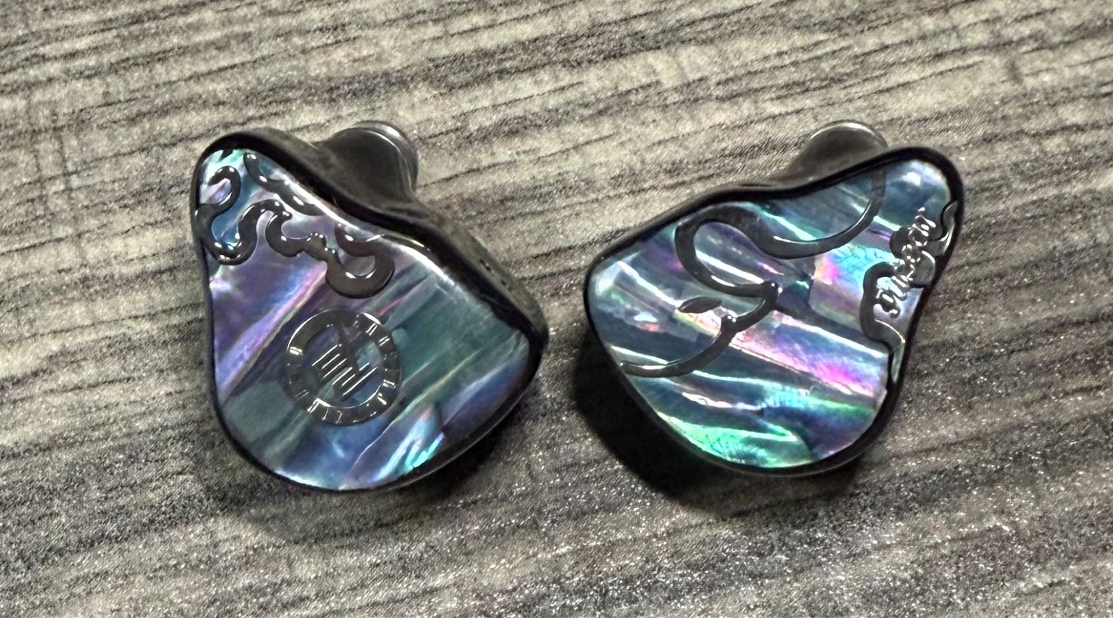 Juzear x Z Reviews Defiant 1 DD/3 BA IEM. 3.5/4.4 mm USB-C jacks! FREE SHIPPING!
