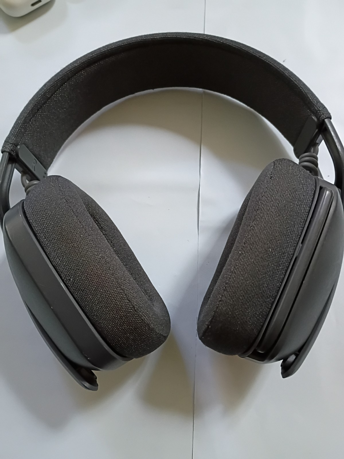 Logitech Zone Vibe 100 Wireless Bluetooth Headset Only Graphite Tested Cleaned