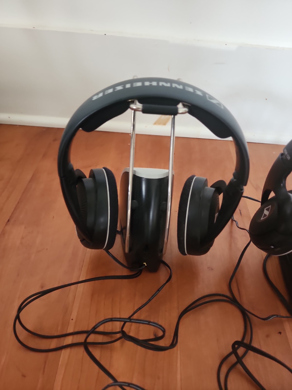 Pair Of SENNHEISER HEADPHONE TR120 SYSTEMS Not Tested