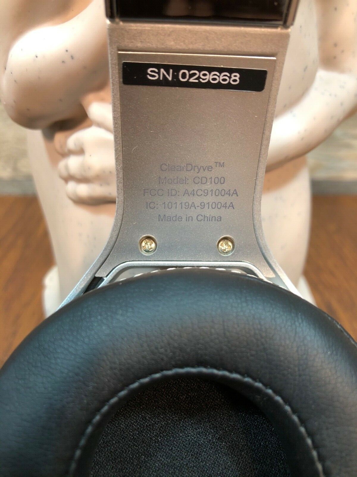 RAND McNALLY CD100 MONO WIRELESS HEADSET with CASE USED ONCE MINT