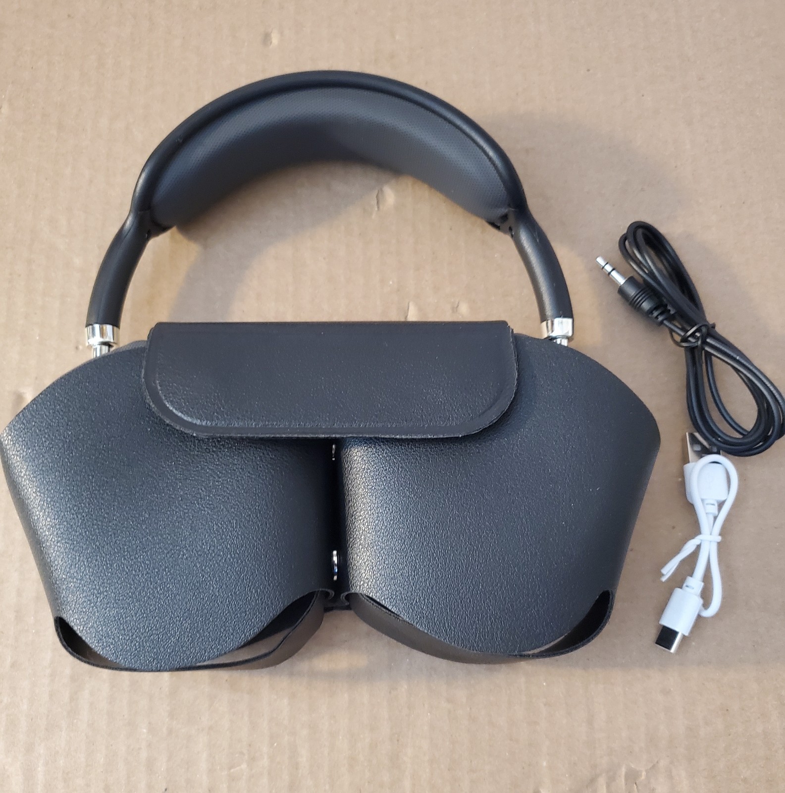Over the Ear Wireless Headphones – Black