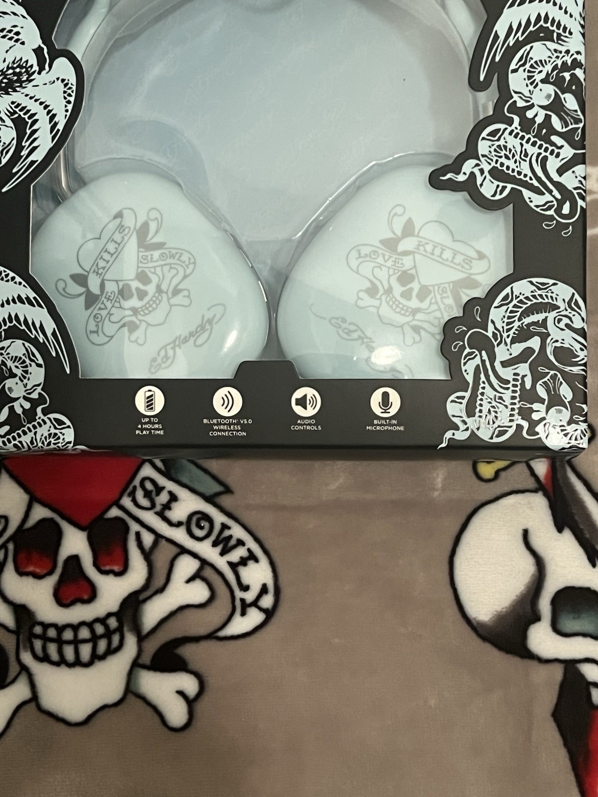 Ed Hardy Wireless Headphones Love Kills Slowly Blue V5.0 Bluetooth New In Box