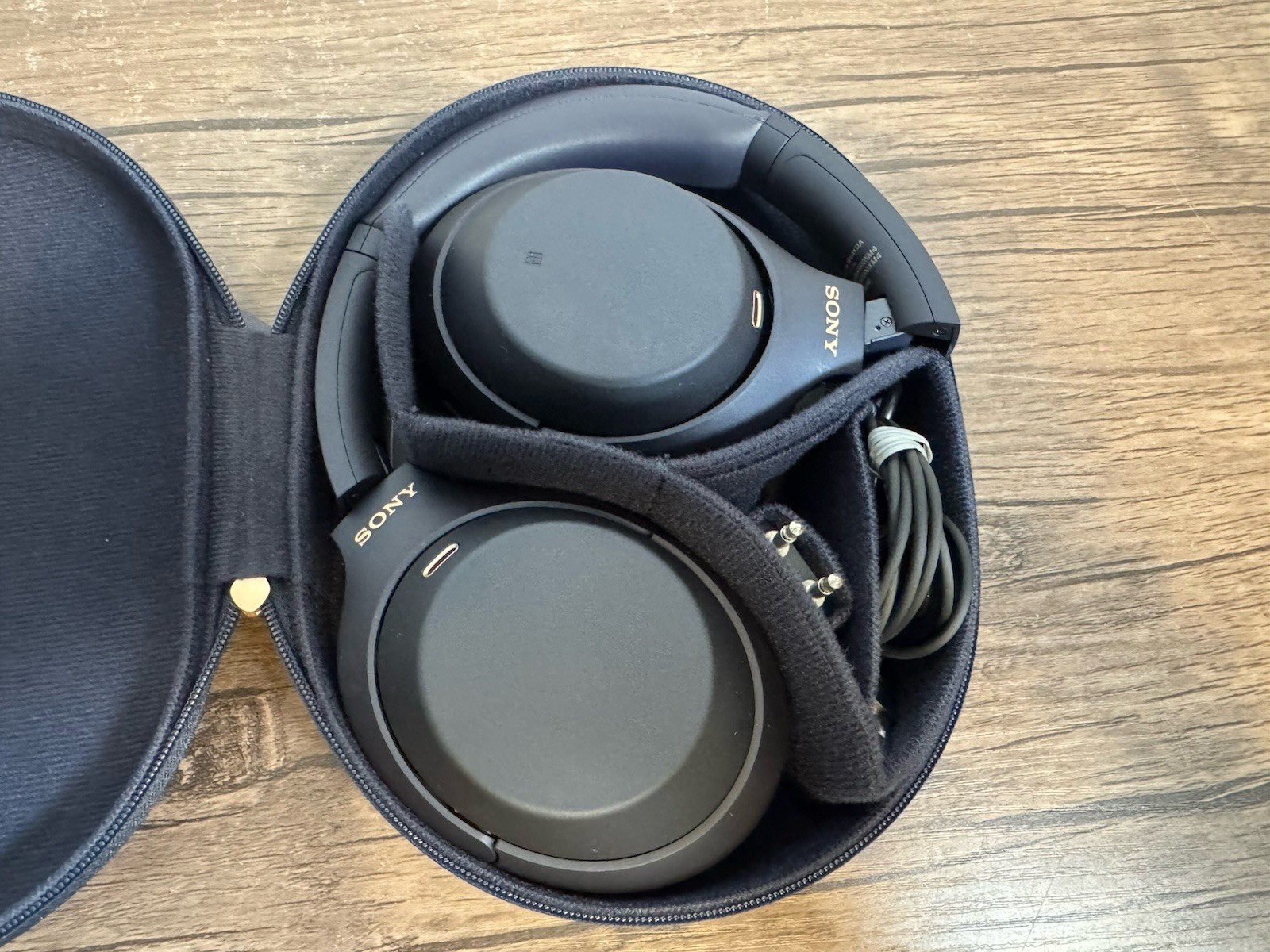 Sony WH-1000XM4 Wireless Noise Canceling Overhead Headphones BLUE NEW OPEN BOX