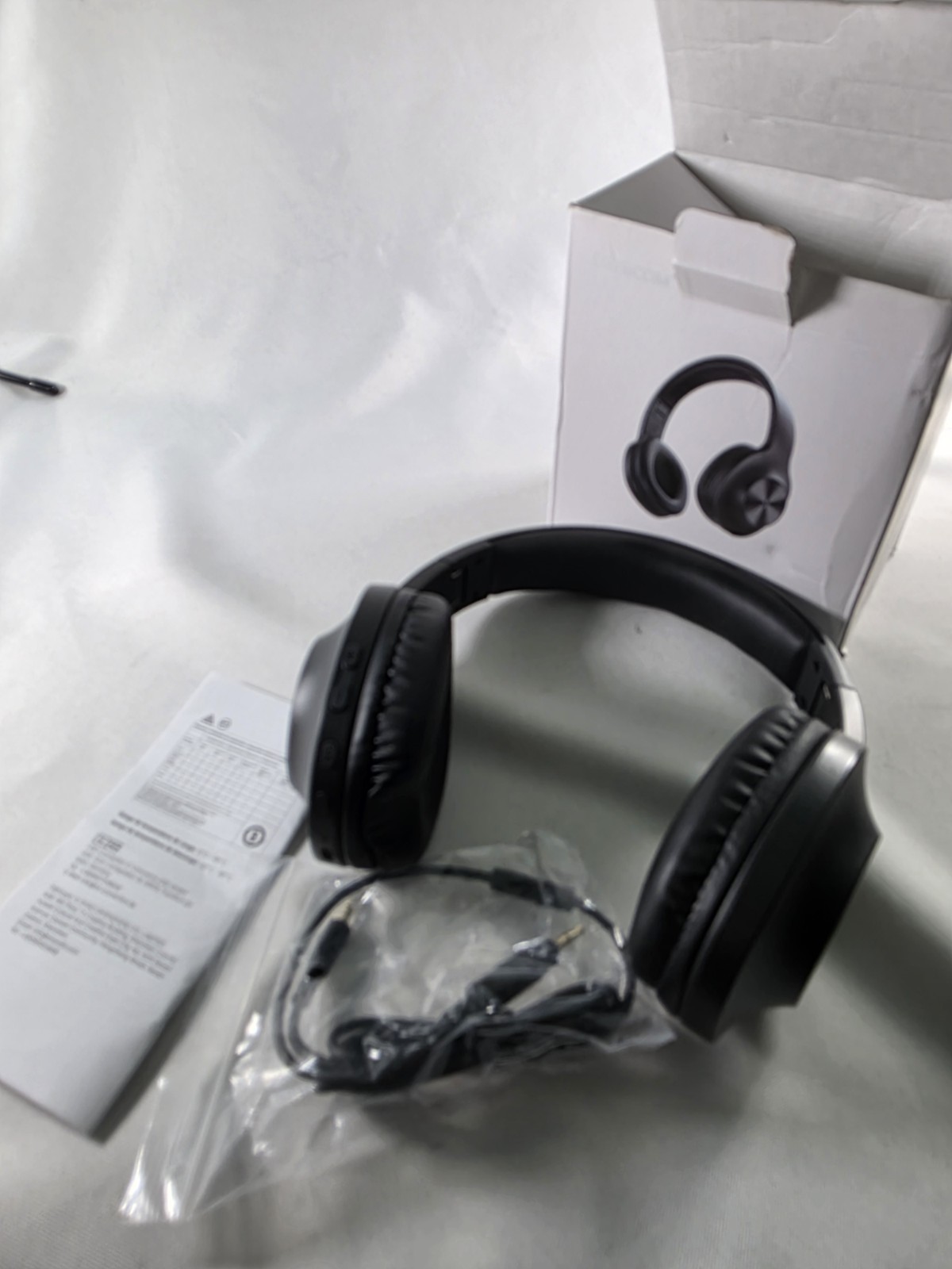 Letscom H10 Wireless Headphones, HiFi Audio, Powerful Bass, Built-in Mic, Black