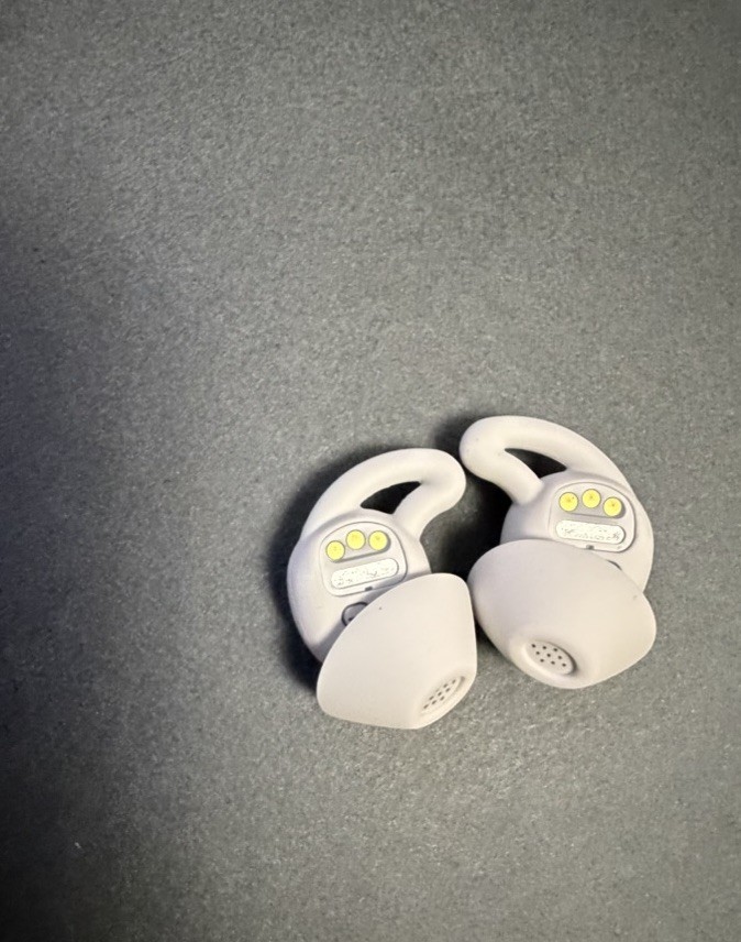 Bose Sleepbuds II Wireless In-Ear Earbuds Noise-Masking Headphones White