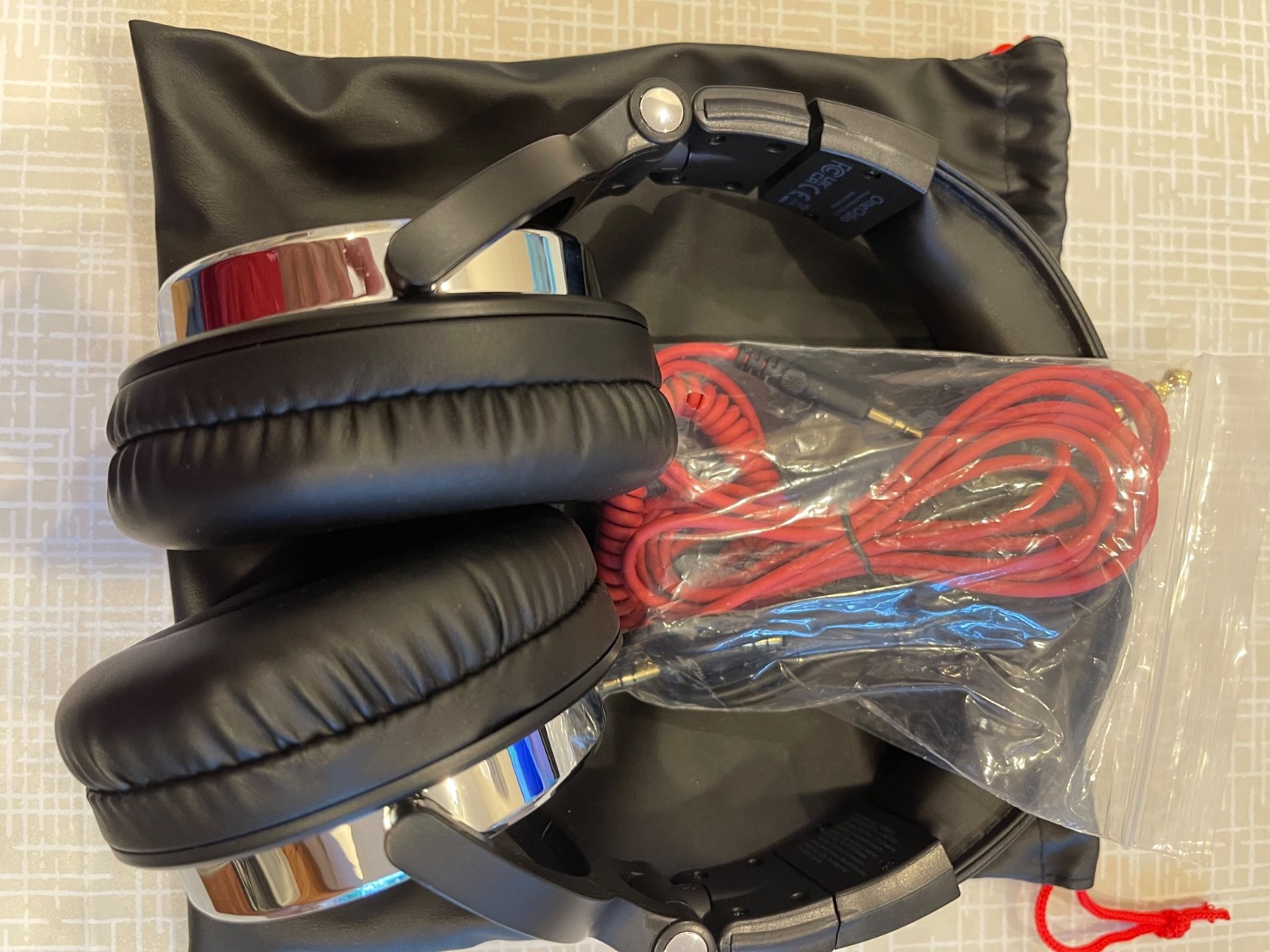 OneOdio 10 STUDIO DJ Headphones – Black