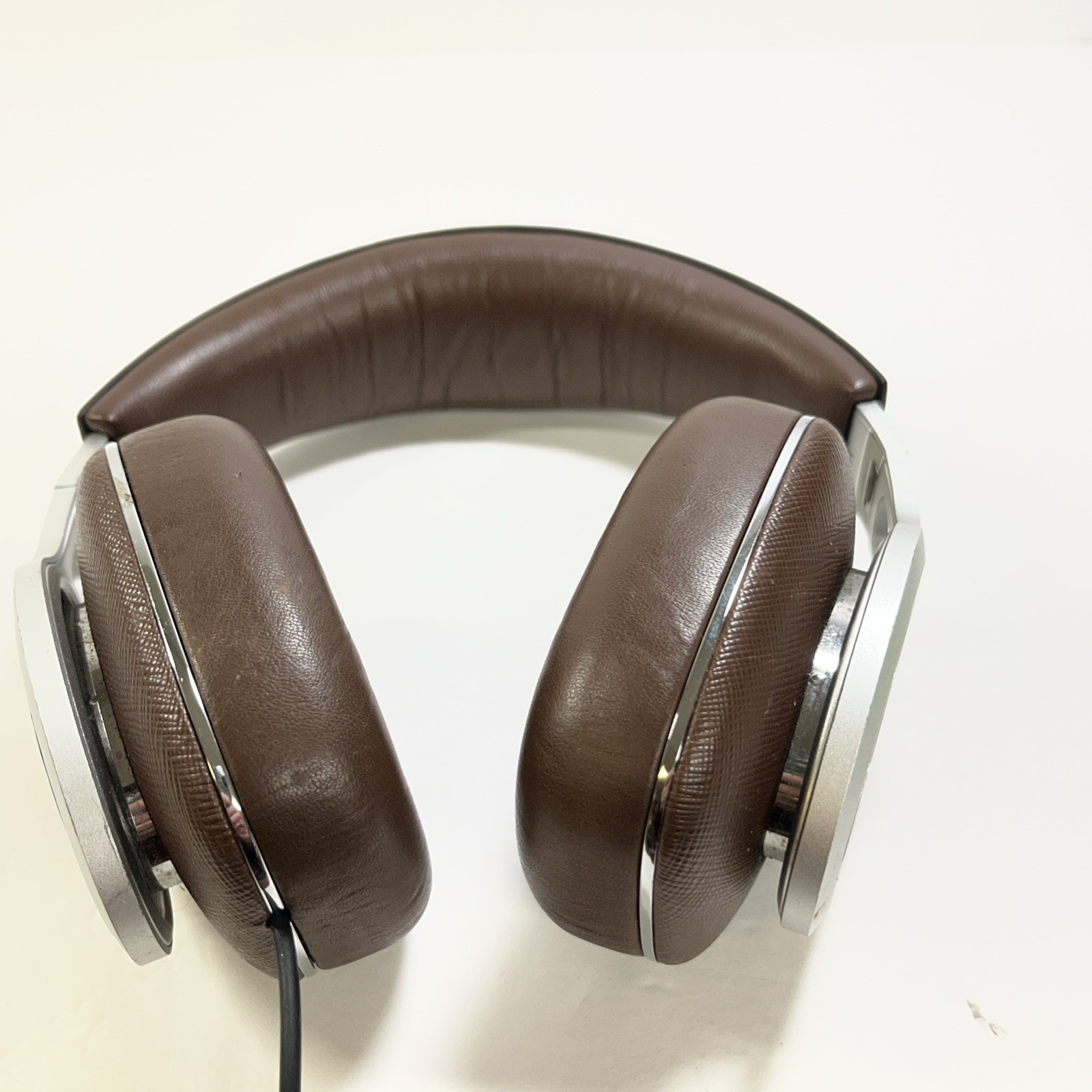Bowers & Wilkins P9 Signature Headphones Brown – No Case – No Box
