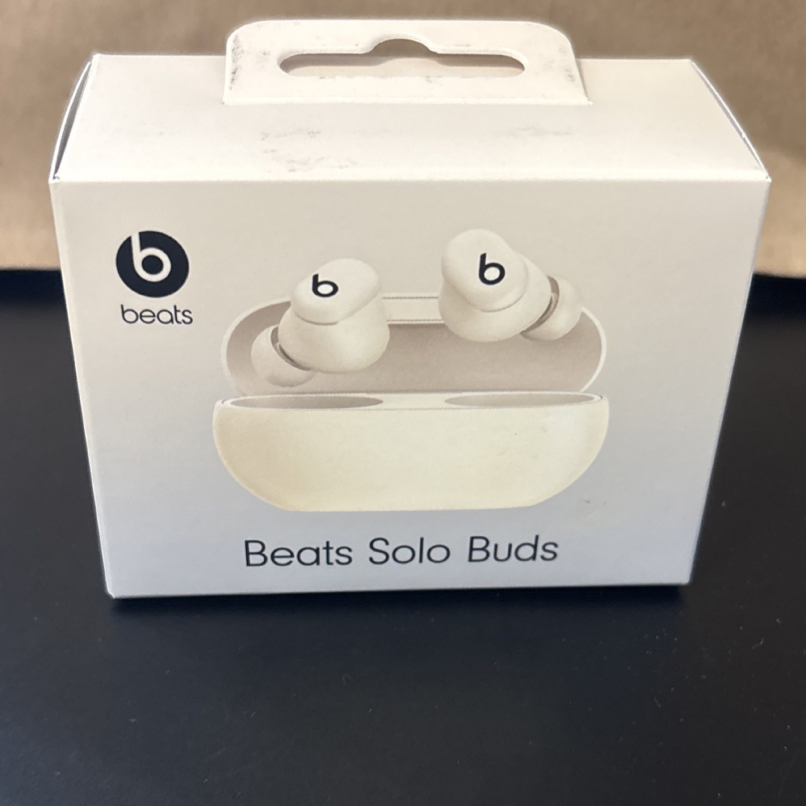 Beats Solo Buds True Wireless Earbuds – Spatial Audio – White – BRAND NEW
