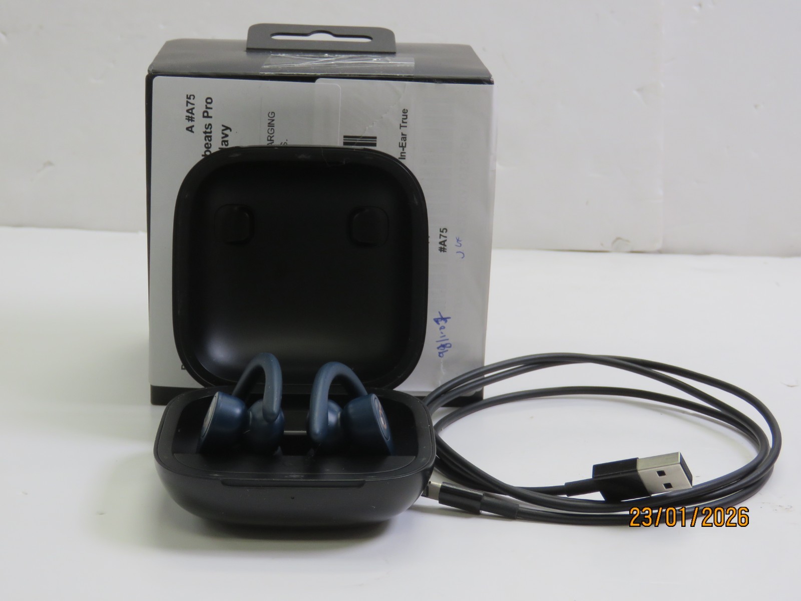 Beats by Dr. Dre MY592LL/A Powerbeats Pro In-Ear Wireless Earbuds – Navy [A75]