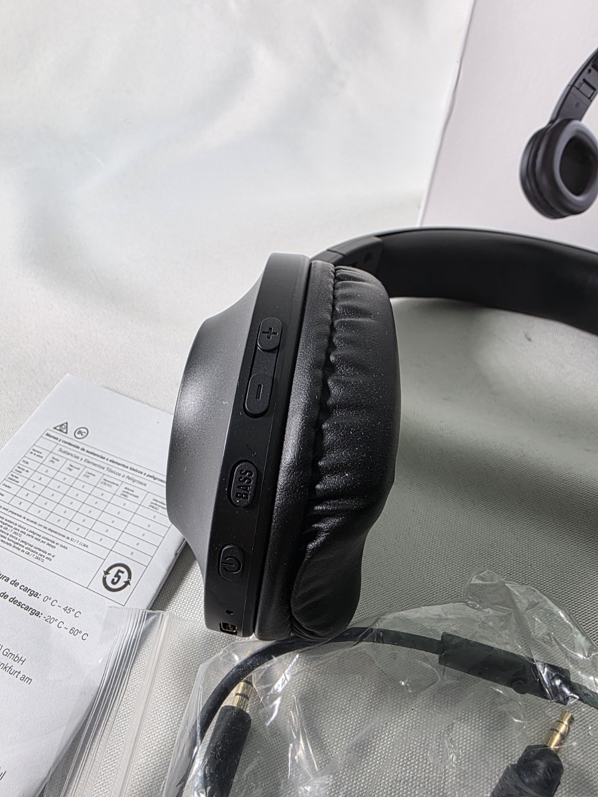 Letscom H10 Wireless Headphones, HiFi Audio, Powerful Bass, Built-in Mic, Black