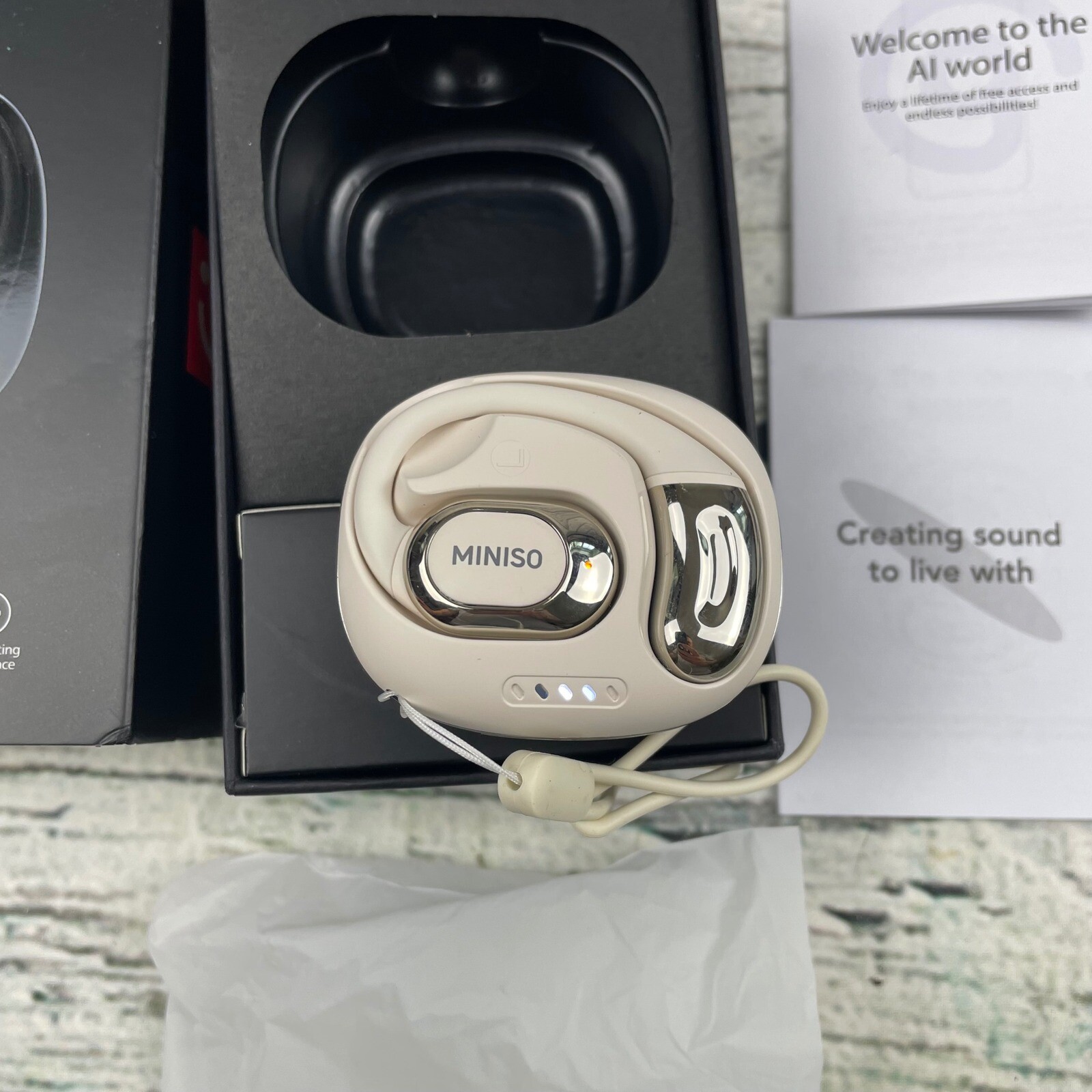MINISO Wireless Earbud MS156 Comfortable HD Voice Long Lasting Endurance BEIGE