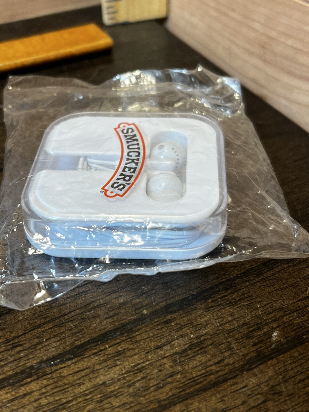 Wired JMS earbuds in square case Nib