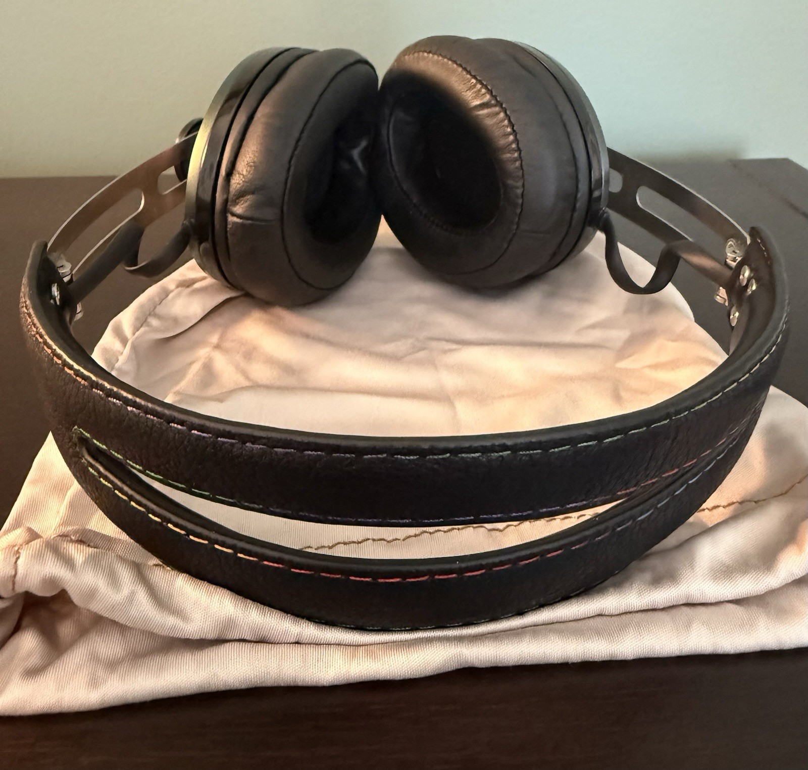 GREAT! Sennheiser Momentum HD1 Pink Floyd Limited Edition Audiophile Headphones