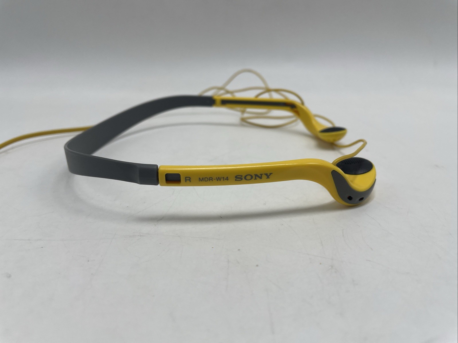 Vintage Sony Sports MDR-W014 Walkman Headphones Yellow TESTED WORKING