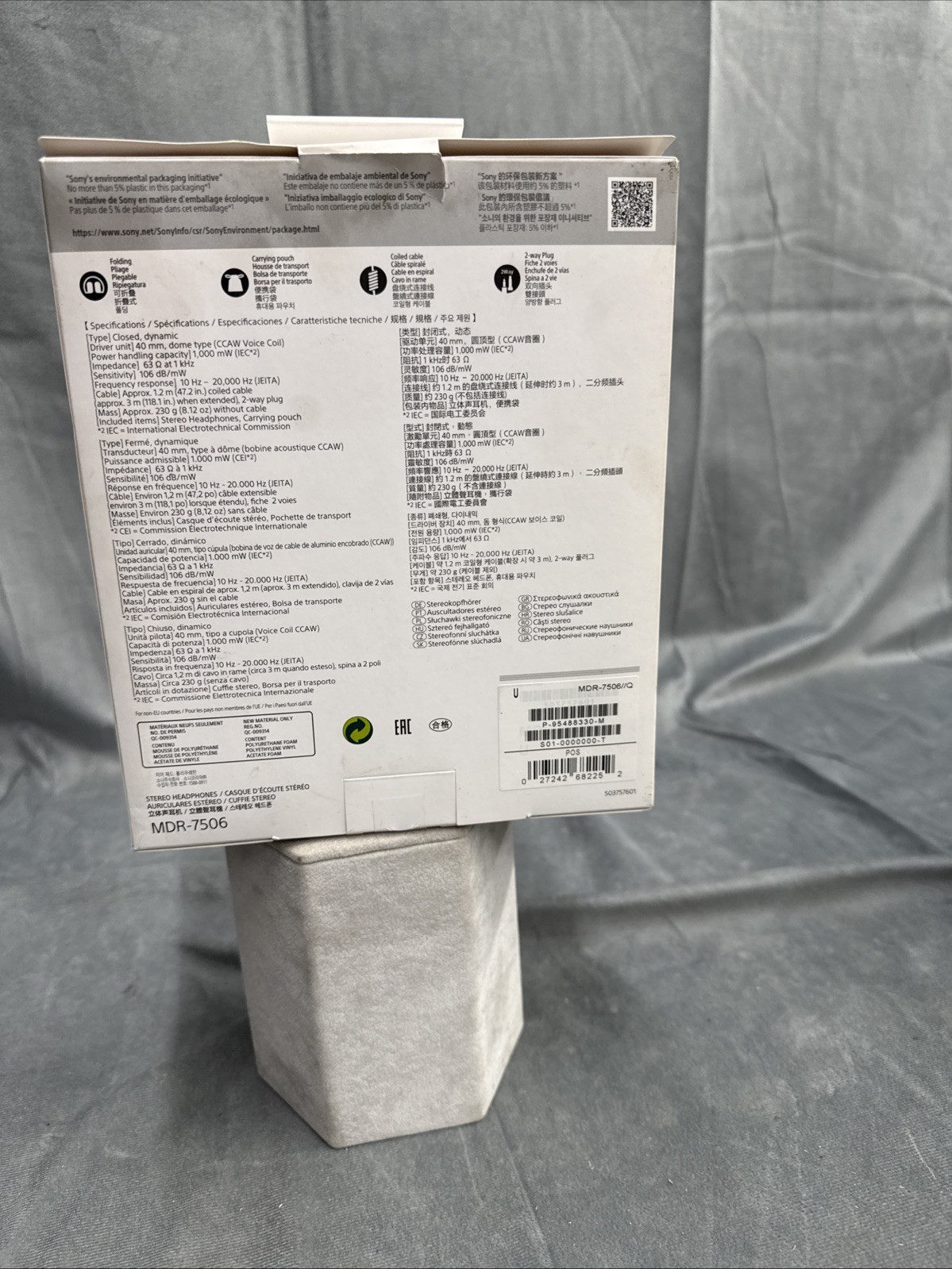 SONY MDR7506 Standard studio monitor Headphone NEVER OPENED