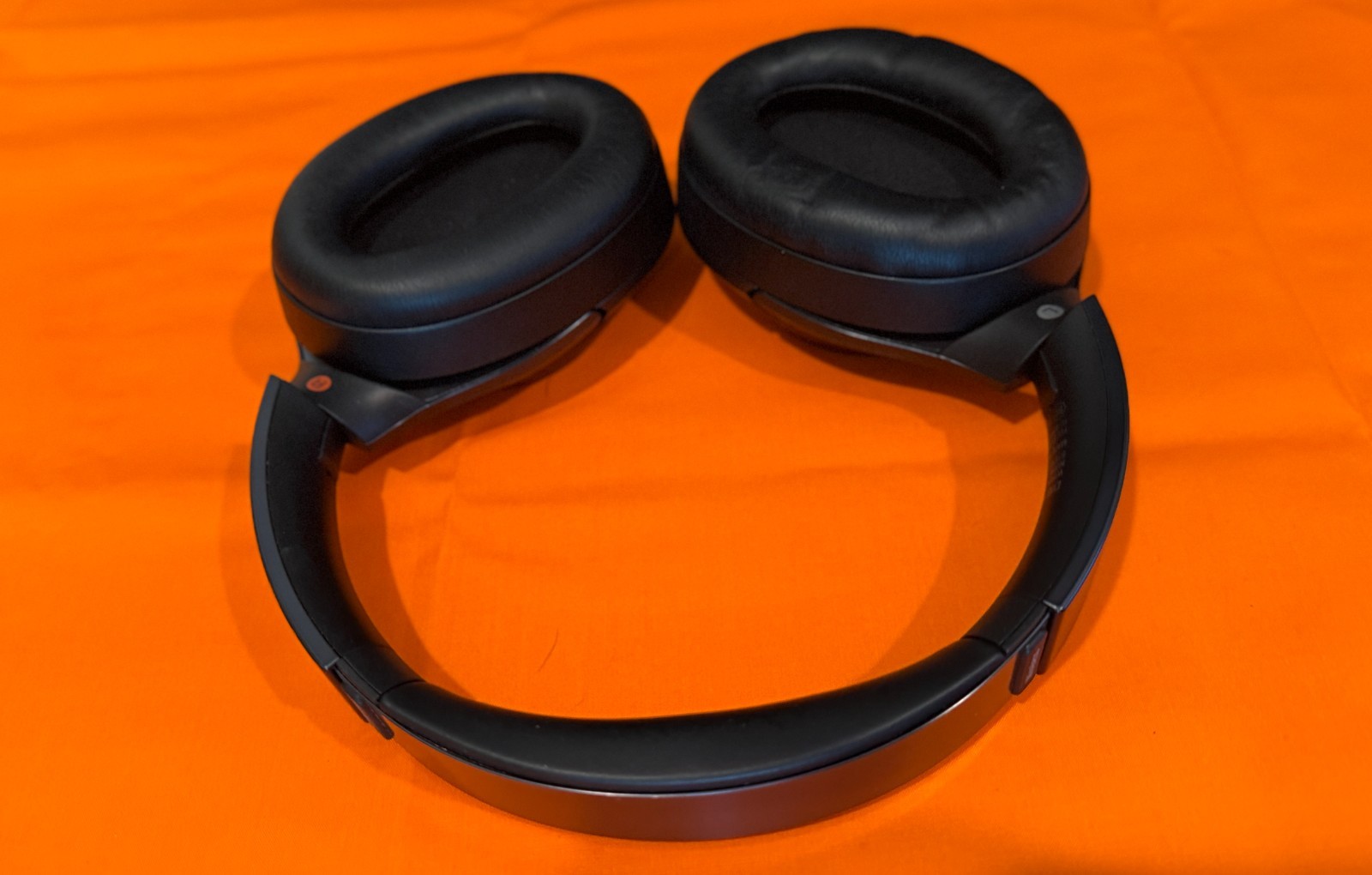 Sony MDR-1000X Bluetooth Wireless Noise Cancelling Headphones Excellent Cond